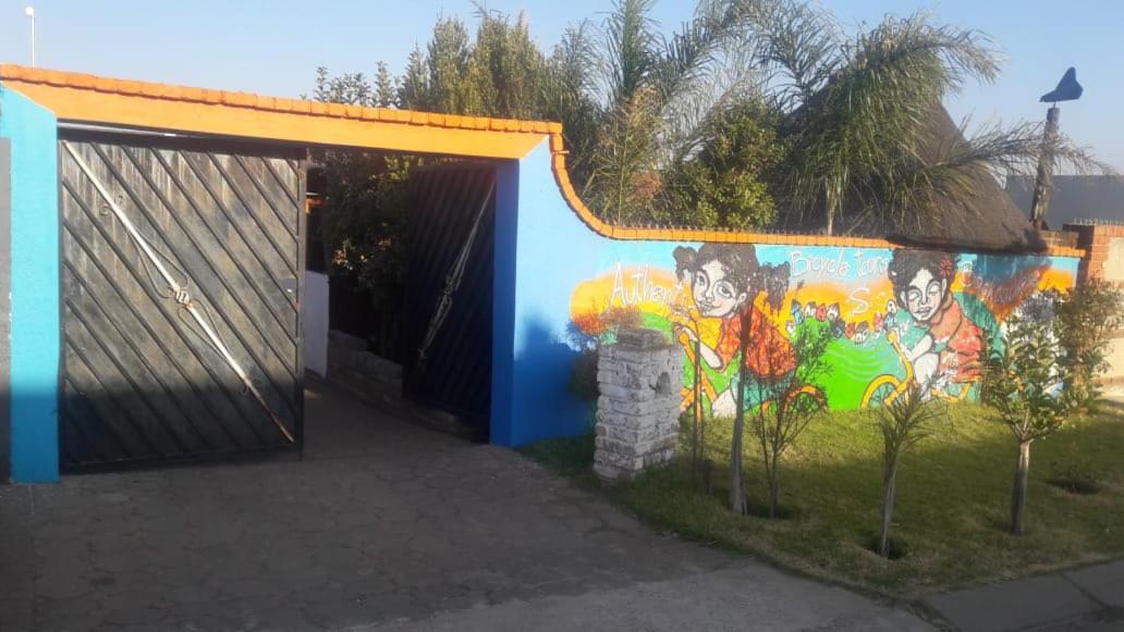 Albergue Authentic Bicycle Tours And Backpackers Soweto Habitación foto