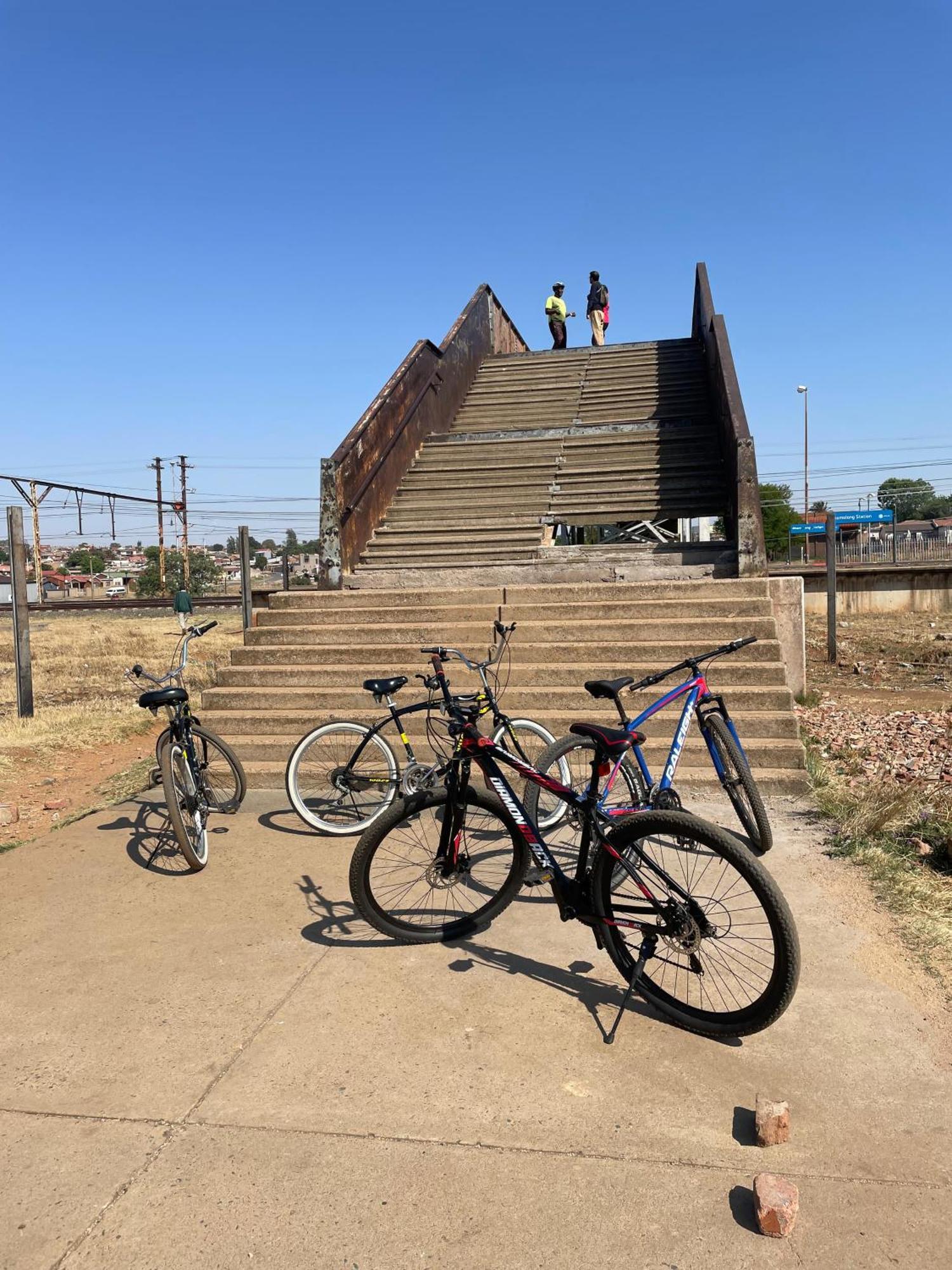 Albergue Authentic Bicycle Tours And Backpackers Soweto Exterior foto